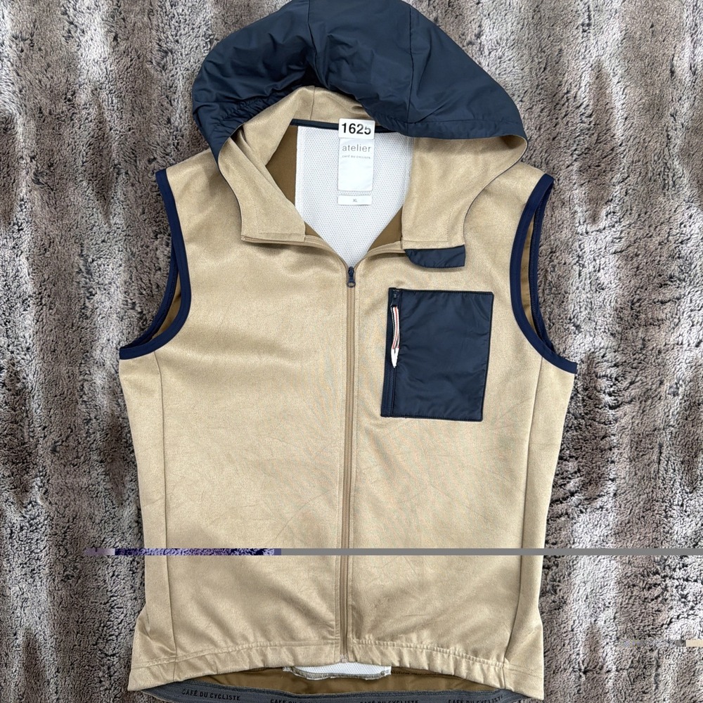 RARE Cafe du Cycliste x Atelier Estelle Man Tan Blue Hooded Vest Cycling XL